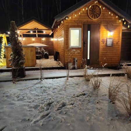 Mszczonów Grabska Osada Apartamenty - 100M Od Suntago Park-Domki Ogrzewane Caloroczne מראה חיצוני תמונה